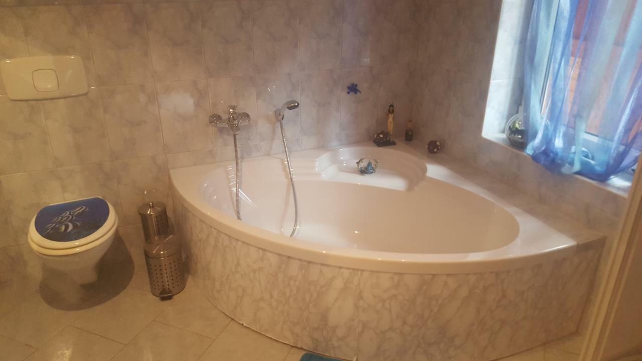 Gaestehaus Bachra Екстериор снимка